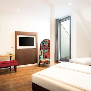 Elaya Center Otel